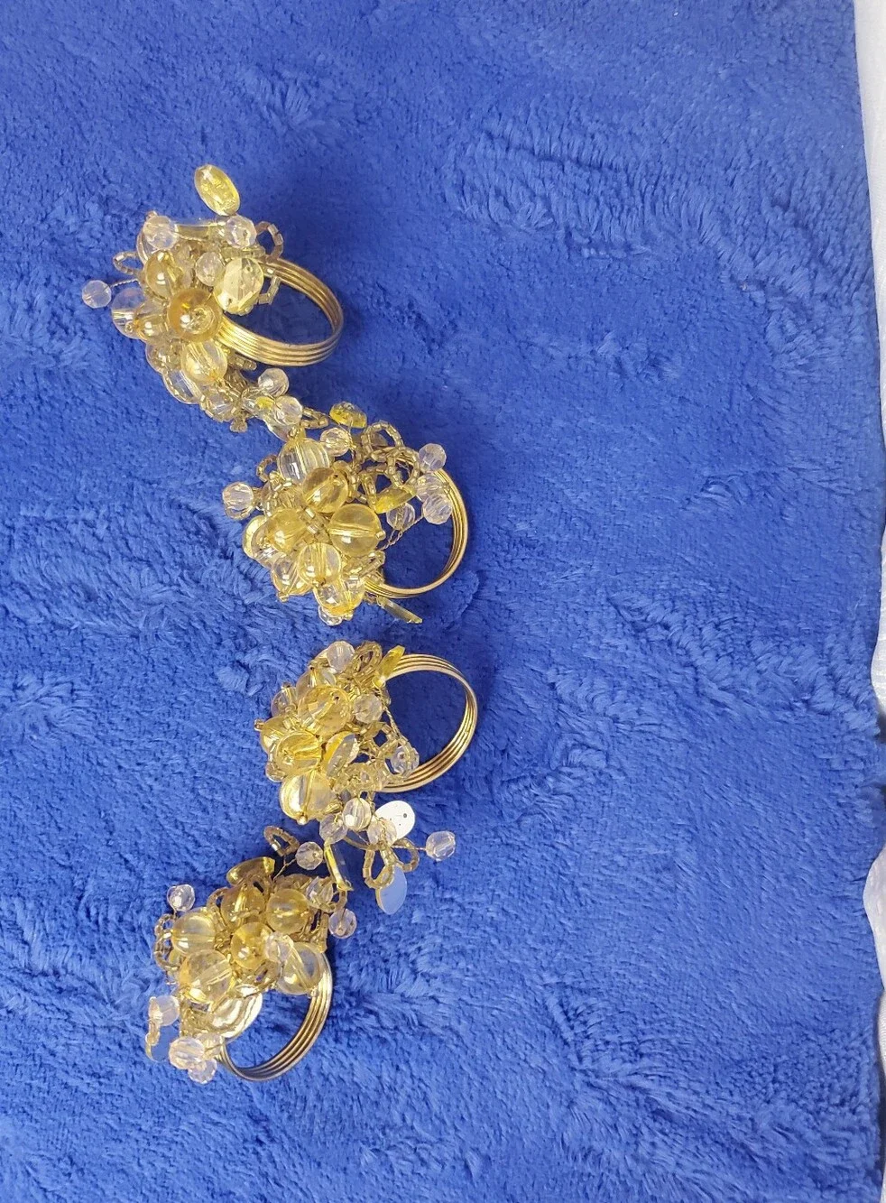 Set Of 4 Pier 1 Beaded Cluster Napkin Rings Yellow Brown Gold Beads Golf Rings